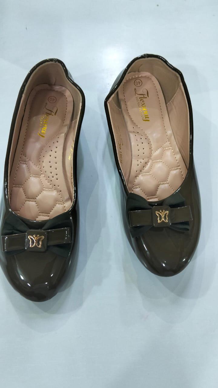 Dolly shoe